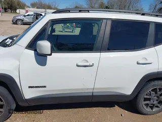 2019 Jeep Renegade Latitude with VIN ZACNJABB0KPK02371, listed as a IAAI auction lot 41717535 with 104,797 mi miles and . Bid and sale history available at DreamBid. Image 14.