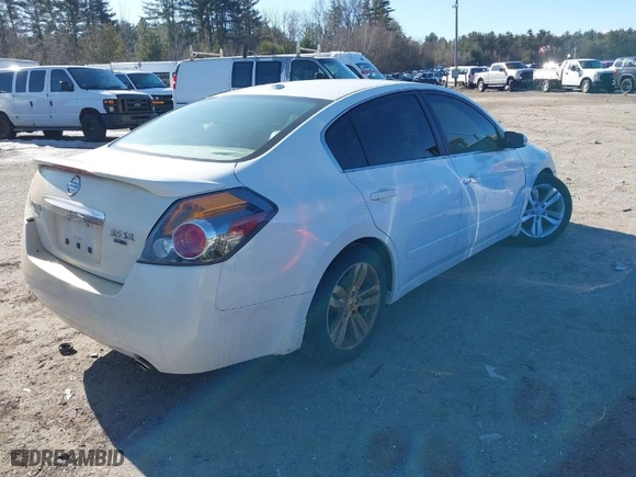 2012 Nissan Altima 3.5 SR with VIN 1N4BL2AP3CN493323, listed as a IAAI auction lot 41758784 with 147,444 mi miles. Bid and sale history available at carsss.com. Image 4.