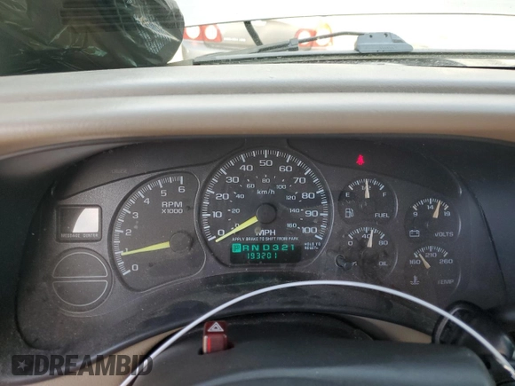 2001 Chevrolet Suburban LS with VIN 3GNEC16TX1G189524, listed as a Copart auction lot 47223945 with 193,201 mi miles and Salvage Title. Bid and sale history available at carsss.com. Image 9.