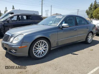 2007 Mercedes-Benz E 350 z VIN WDBUF56X17B102602, wystawiony jako Copart lot #57845395 z przebiegiem 226 370 mil mil oraz Szkoda całkowita • Salvage title. Historia ofert i sprzedaży dostępna na DreamBid. Obrazek 1.