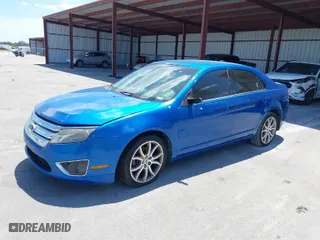2011 Ford Fusion SE with VIN 3FAHP0HA3BR188260, listed as a IAAI auction lot 42036507 with 185,177 mi miles. Bid and sale history available at carsss.com. Image 2.