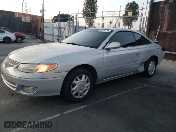 2001 Toyota Solara SE with VIN 2T1CG22P61C464416, listed as a Copart auction lot 86124324 with 239,080 mi miles and Salvage Title. Bid and sale history available at carsss.com. Image 1.