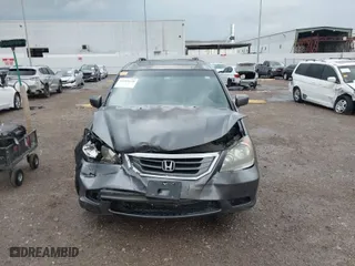 2010 Honda Odyssey EX-L with VIN 5FNRL3H78AB113568, listed as a IAAI auction lot 41181639 with 132,130 mi miles. Bid and sale history available at carsss.com. Image 12.