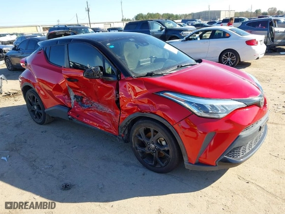 2021 Toyota C-HR LE with VIN JTNKHMBX2M1121238, listed as a IAAI auction lot 41417415 with 31,910 mi miles. Bid and sale history available at carsss.com. Image 1.