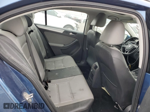 2015 Volkswagen Jetta Sedan Hybrid SEL Premium with VIN 3VW637AJ3FM321602, listed as a Copart auction lot 43653935 with 101,072 mi miles and Clean Title. Bid and sale history available at carsss.com. Image 10.