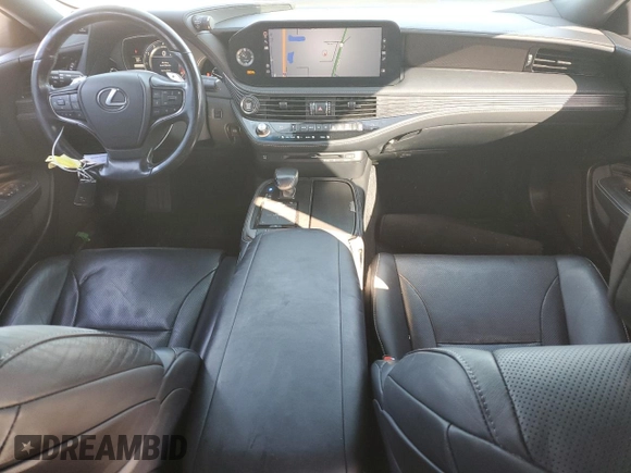 2021 Lexus LS 500 z VIN JTHD51FF0M5014086, wystawiony jako Copart lot #80830354 z przebiegiem 64 191 mil mil oraz Szkoda całkowita • Salvage title. Historia ofert i sprzedaży dostępna na DreamBid. Obrazek 8.