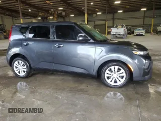 2022 Kia Soul LX with VIN KNDJ23AU1N7821317, listed as a Copart auction lot 86534314 with 57,611 mi miles and Salvage Title. Bid and sale history available at carsss.com. Image 4.