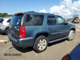 2008 GMC Yukon SLT w/4SB with VIN 1GKFC13078R184027, listed as a Copart auction lot 73635254 with 195,030 mi miles and Salvage Title. Bid and sale history available at carsss.com. Image 3.