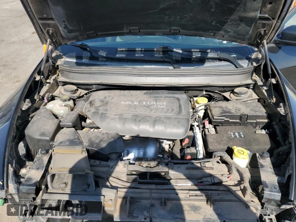2015 Jeep Cherokee Sport with VIN 1C4PJMAB7FW773265, listed as a Copart auction lot 61134045 with 117,628 mi miles and Salvage title. Bid and sale history available at DreamBid. Image 12.