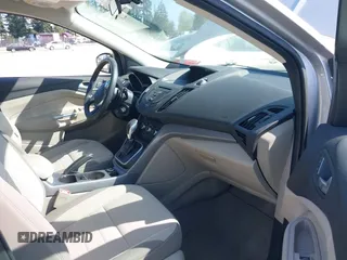 2014 Ford Escape SE with VIN 1FMCU9GX1EUB48145, listed as a IAAI auction lot 42111206 with 113,006 mi miles and . Bid and sale history available at carsss.com. Image 5.