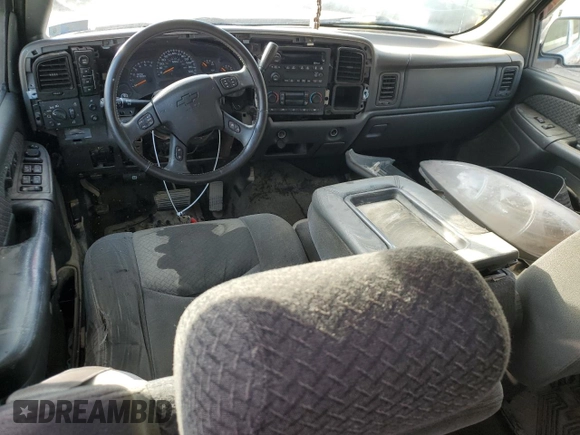 2003 Chevrolet Avalanche with VIN 3GNEK13T33G138991, listed as a Copart auction lot 51504525 with Not Provided miles and Salvage Title. Bid and sale history available at carsss.com. Image 8.