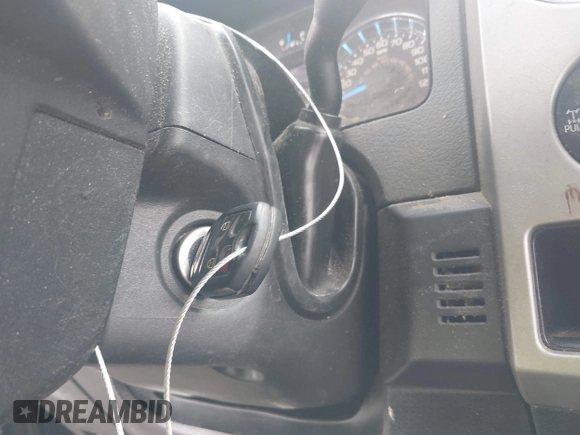 2013 Ford F-150 XL с VIN 1FTFX1EF8DKD18161, выставлен на аукционе IAAI как лот 42291625 с пробегом 228 465 миль миль и . История ставок и продаж доступна на DreamBid. Изображение 11.