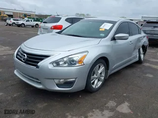 2013 Nissan Altima 2.5 SV with VIN 1N4AL3AP3DC258550, listed as a IAAI auction lot 41955123 with 185,618 mi miles. Bid and sale history available at carsss.com. Image 17.