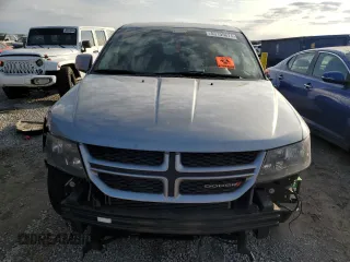 2016 Dodge Journey R/T with VIN 3C4PDCEGXGT246853, listed as a Copart auction lot 83105674 with Not provided miles and Salvage title. Bid and sale history available at DreamBid. Image 5.