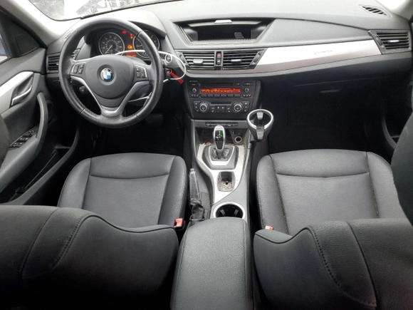 2015 BMW X1 sDrive28i with VIN WBAVM1C50FV315381, listed as a Copart auction lot 44782625 with 166,282 mi miles and Clean Title. Bid and sale history available at carsss.com. Image 8.