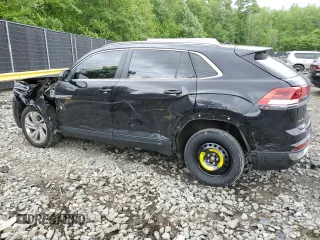 2021 Volkswagen Atlas SEL with VIN 1V2BE2CA7MC213069, listed as a Copart auction lot 55888815 with 45,712 mi miles and Salvage title. Bid and sale history available at DreamBid. Image 2.