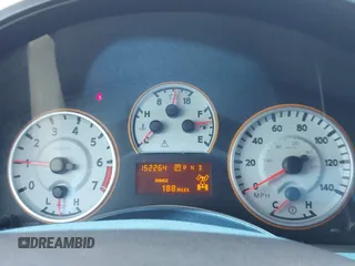2011 Nissan Titan Pro-4X z VIN 1N6BA0ECXBN317554, wystawiony jako IAAI lot #42310942 z przebiegiem 152 264 mil mil oraz . Historia ofert i sprzedaży dostępna na DreamBid. Obrazek 7.