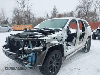 2019 Jeep Grand Cherokee Laredo E with VIN 1C4RJFAG1KC567791, listed as a IAAI auction lot 41410282 with 0 mi miles. Bid and sale history available at carsss.com. Image 6.