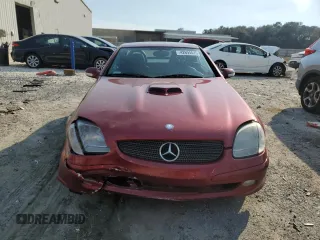 2002 Mercedes-Benz SLK 320 z VIN WDBKK65F52F245314, wystawiony jako Copart lot #42694015 z przebiegiem 114 998 mil mil oraz Szkoda całkowita • Salvage title. Historia ofert i sprzedaży dostępna na DreamBid. Obrazek 5.