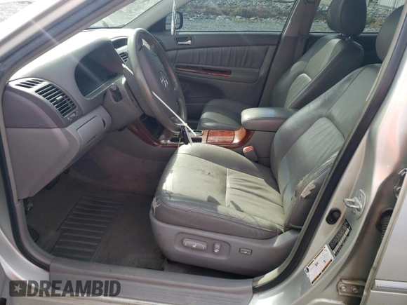 2005 Toyota Camry LE with VIN JTDBF32K450164320, listed as a Copart auction lot 53370805 with 233,932 mi miles and Salvage Title. Bid and sale history available at DreamBid. Image 7.