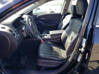 2018 Acura RDX Technology with VIN 5J8TB3H52JL015187, listed as a Copart auction lot 79561114 with 43,579 mi miles and Salvage Title. Bid and sale history available at DreamBid. Image 7.