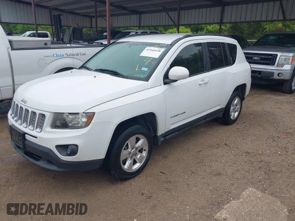 2014 Jeep Compass High Altitude with VIN 1C4NJCEAXED715454, listed as a IAAI auction lot 41960428 with 117,023 mi miles. Bid and sale history available at carsss.com. Image 2.
