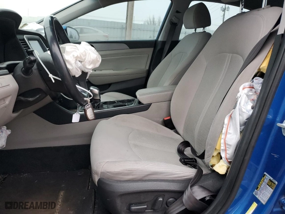 2019 Hyundai Sonata Sport with VIN 5NPE34AF9KH750588, listed as a Copart auction lot 44385125 with 0 mi miles and Salvage Title. Bid and sale history available at carsss.com. Image 7.