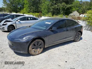 2024 Tesla Model 3 z VIN 5YJ3E1EA1RF834301, wystawiony jako Copart lot #53305255 z przebiegiem 11 096 mil mil oraz Szkody całkowita. Historia ofert i sprzedaży dostępna na DreamBid. Obrazek 1.