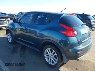 2011 Nissan Juke SL with VIN JN8AF5MR9BT003543, listed as a IAAI auction lot 41636716 with 77,350 mi miles and . Bid and sale history available at DreamBid. Image 3.