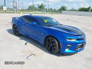 2017 Chevrolet Camaro 2SS z VIN 1G1FH1R70H0144158, wystawiony jako IAAI lot #42319605 z przebiegiem 38 669 mil mil oraz . Historia ofert i sprzedaży dostępna na DreamBid. Obrazek 1.