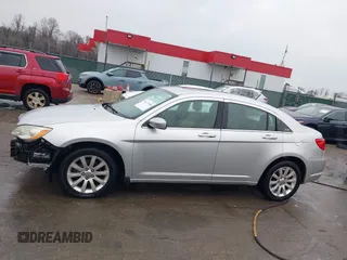 2011 Chrysler 200 Touring with VIN 1C3BC1FB8BN531262, listed as a IAAI auction lot 41673308 with 107,931 mi miles. Bid and sale history available at carsss.com. Image 14.