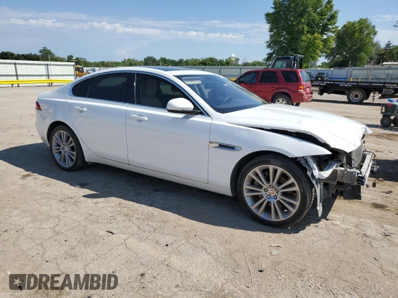 2018 Jaguar XF with VIN SAJBK4FN1JCY62528, listed as a Copart auction lot 67979364 with 46,757 mi miles and Salvage Title. Bid and sale history available at DreamBid. Image 4.