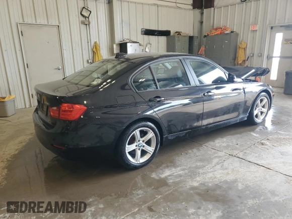 2015 BMW 3 Series 328i xDrive z VIN WBA3B3G5XFNT18212, wystawiony jako Copart lot #62888335 z przebiegiem 109 206 mil mil oraz Czysty tytuł • Clean title. Historia ofert i sprzedaży dostępna na DreamBid. Obrazek 3.