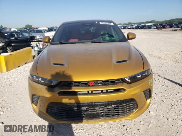 2024 Dodge Hornet GT Plus с VIN ZACNDFBN3R3A10607, выставлен на аукционе Copart как лот 60282634 с пробегом 2 608 миль миль и Списание • Salvage title. История ставок и продаж доступна на DreamBid. Изображение 5.