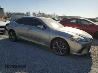 2019 Lexus ES 350 with VIN 58ABZ1B13KU020592, listed as a Copart auction lot 50220905 with 70,873 mi miles and Salvage Title. Bid and sale history available at DreamBid. Image 4.