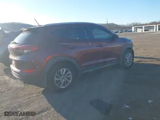 2016 Hyundai Tucson SE with VIN KM8J3CA46GU127042, listed as a IAAI auction lot 41486523 with 110,065 mi miles. Bid and sale history available at carsss.com. Image 4.