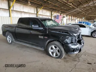 2017 Ram 1500 Express z VIN 3C6RR7KT0HG687881, wystawiony jako Copart lot #51877815 z przebiegiem 96 421 mil mil oraz Szkoda całkowita • Salvage title. Historia ofert i sprzedaży dostępna na DreamBid. Obrazek 4.