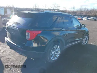 2021 Ford Explorer Platinum with VIN 1FM5K8HC8MGB86120, listed as a IAAI auction lot 41822179 with 58,848 mi miles. Bid and sale history available at carsss.com. Image 4.