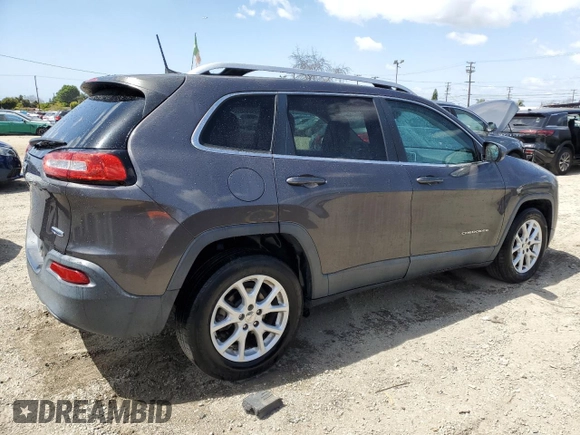 2018 Jeep Cherokee Latitude Plus with VIN 1C4PJLLB8JD512108, listed as a Copart auction lot 51766205 with 88,266 mi miles and Clean Title. Bid and sale history available at carsss.com. Image 3.