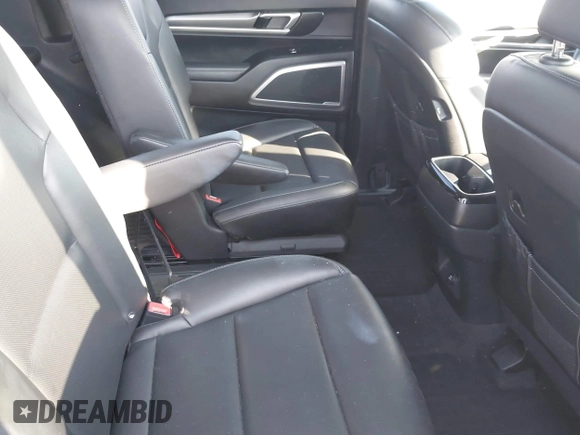 2021 Kia Telluride S with VIN 5XYP6DHC8MG167726, listed as a IAAI auction lot 42589823 with 87,609 mi miles and . Bid and sale history available at DreamBid. Image 8.