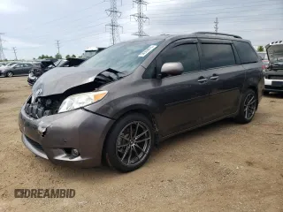 2012 Toyota Sienna XLE z VIN 5TDDK3DC9CS041908, wystawiony jako Copart lot #58969075 z przebiegiem 201 869 mil mil oraz Szkoda całkowita • Salvage title. Historia ofert i sprzedaży dostępna na DreamBid. Obrazek 1.