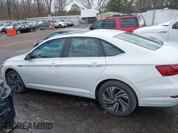 2021 Volkswagen Jetta SEL with VIN 3VWE57BU0MM011337, listed as a IAAI auction lot 41307039 with 54,306 mi miles and . Bid and sale history available at DreamBid. Image 14.