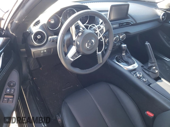 2022 Mazda MX-5 Miata Grand Touring z VIN JM1NDAM78N0507632, wystawiony jako Copart lot #81311754 z przebiegiem 4 720 mil mil oraz Szkoda całkowita • Salvage title. Historia ofert i sprzedaży dostępna na DreamBid. Obrazek 8.