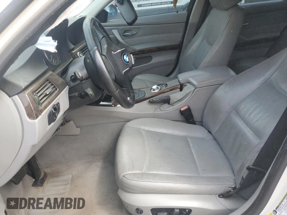 2007 BMW 3 Series 328i with VIN WBAVA33517KX71185, listed as a Copart auction lot 53839015 with Not provided miles and Salvage title. Bid and sale history available at DreamBid. Image 7.