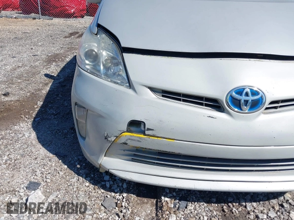 2015 Toyota Prius Four with VIN JTDKN3DU0F0417331, listed as a IAAI auction lot 42189981 with 111,255 mi miles. Bid and sale history available at carsss.com. Image 6.