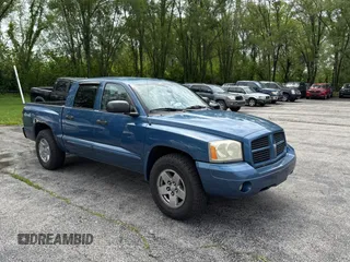 2006 Dodge Dakota SLT with VIN 1D7HW48N76S544488, listed as a Copart auction lot 55617465 with 151,608 mi miles and Clean Title. Bid and sale history available at carsss.com. Image 1.