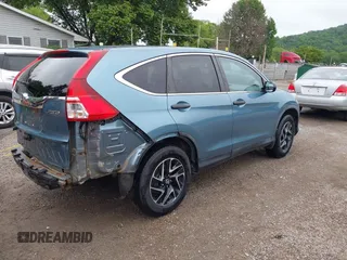 2016 Honda CR-V SE z VIN 5J6RM4H45GL054472, wystawiony jako IAAI lot #42351564 z przebiegiem 86 457 mil mil oraz . Historia ofert i sprzedaży dostępna na DreamBid. Obrazek 4.