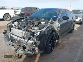 2024 Toyota Crown Platinum z VIN JTDAFAAF2R3006373, wystawiony jako IAAI lot #41545913 z przebiegiem Nie podano mil oraz . Historia ofert i sprzedaży dostępna na DreamBid. Obrazek 2.