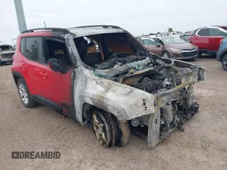 2018 Jeep Renegade Latitude with VIN ZACCJABB3JPH34271, listed as a IAAI auction lot 41967014 with 1 mi miles. Bid and sale history available at carsss.com. Image 1.