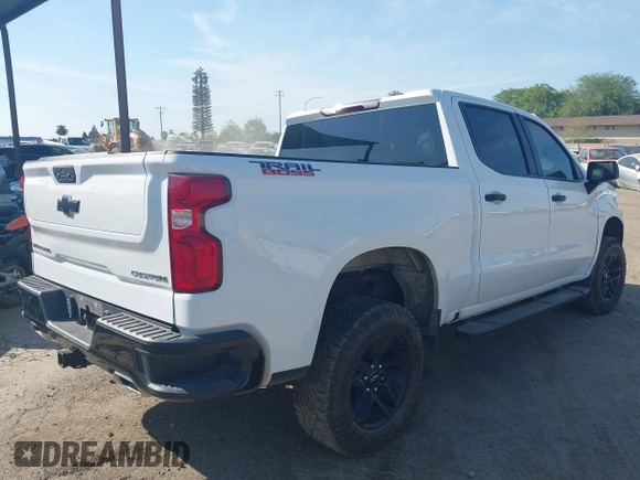 2021 Chevrolet Silverado 1500 Custom Trail Boss with VIN 3GCPYCEF1MG439764, listed as a IAAI auction lot 41868327 with 30,981 mi miles and . Bid and sale history available at DreamBid. Image 4.